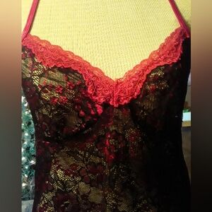 Super Sexy Small 4-6 Secret Treasures Black Lace W/pink Semi- Sheer